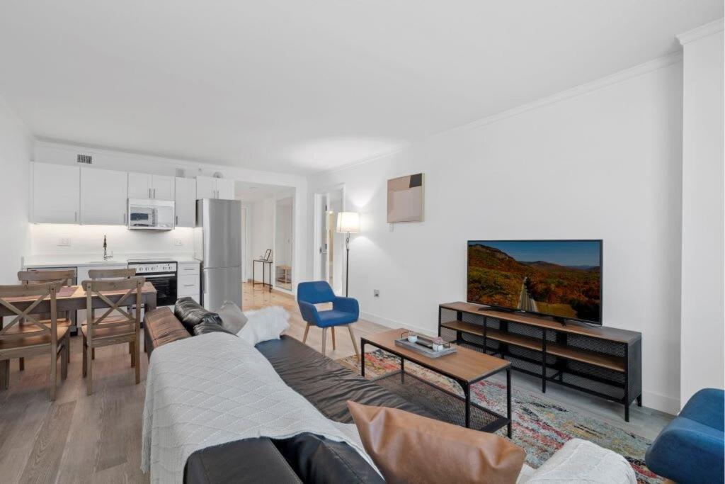 Sleep Six Cozysuites, 1Br 2Ba On The Boardwalk Атлантик Сити Екстериор снимка