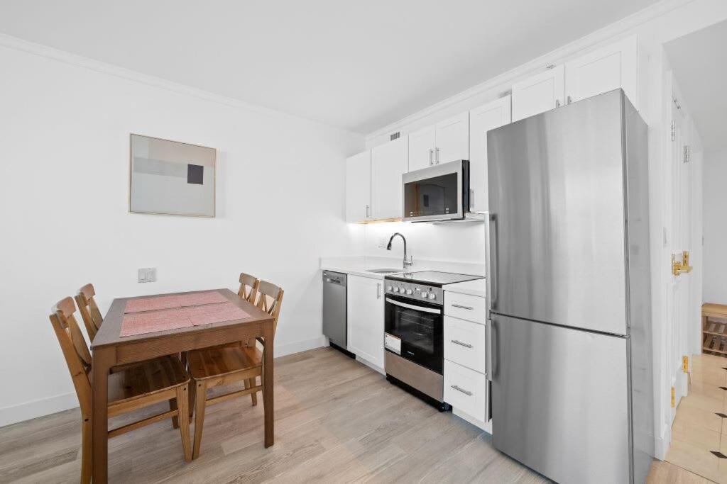 Sleep Six Cozysuites, 1Br 2Ba On The Boardwalk Атлантик Сити Екстериор снимка
