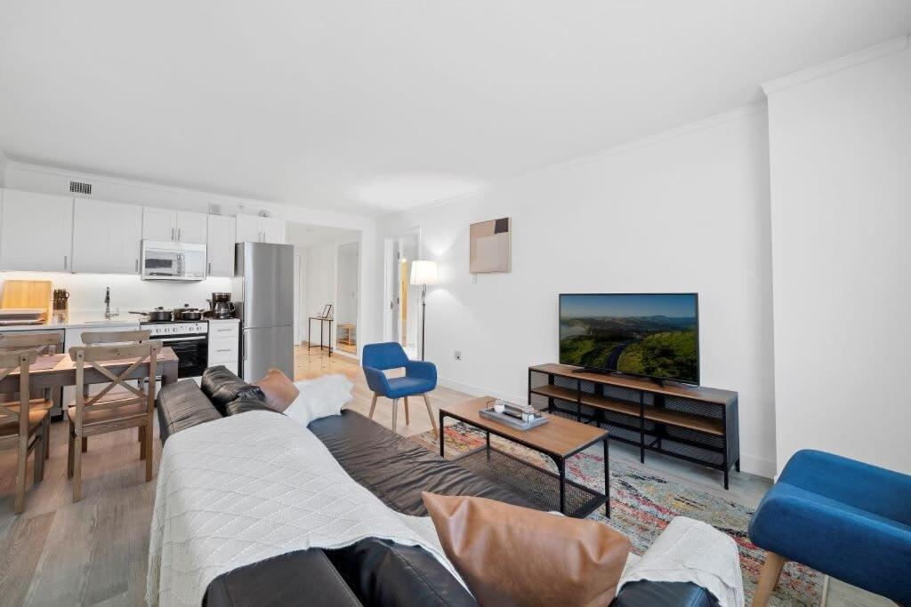 Sleep Six Cozysuites, 1Br 2Ba On The Boardwalk Атлантик Сити Екстериор снимка